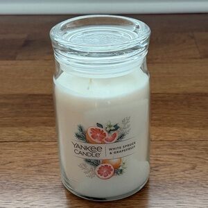 Yankee Candle white spruce and grapefruit 20 oz large tumbler candle two wick